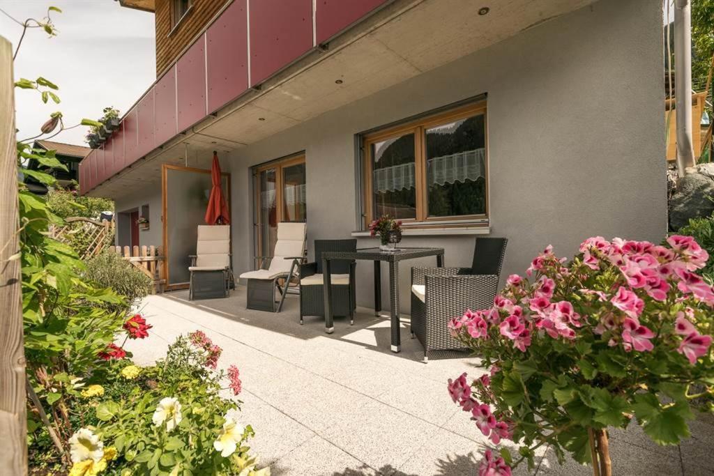 Apartamento Haus Barbara Sankt Gallenkirch Exterior foto